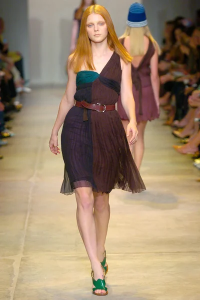 Look 24